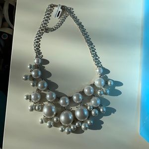Faux pearl statement necklace